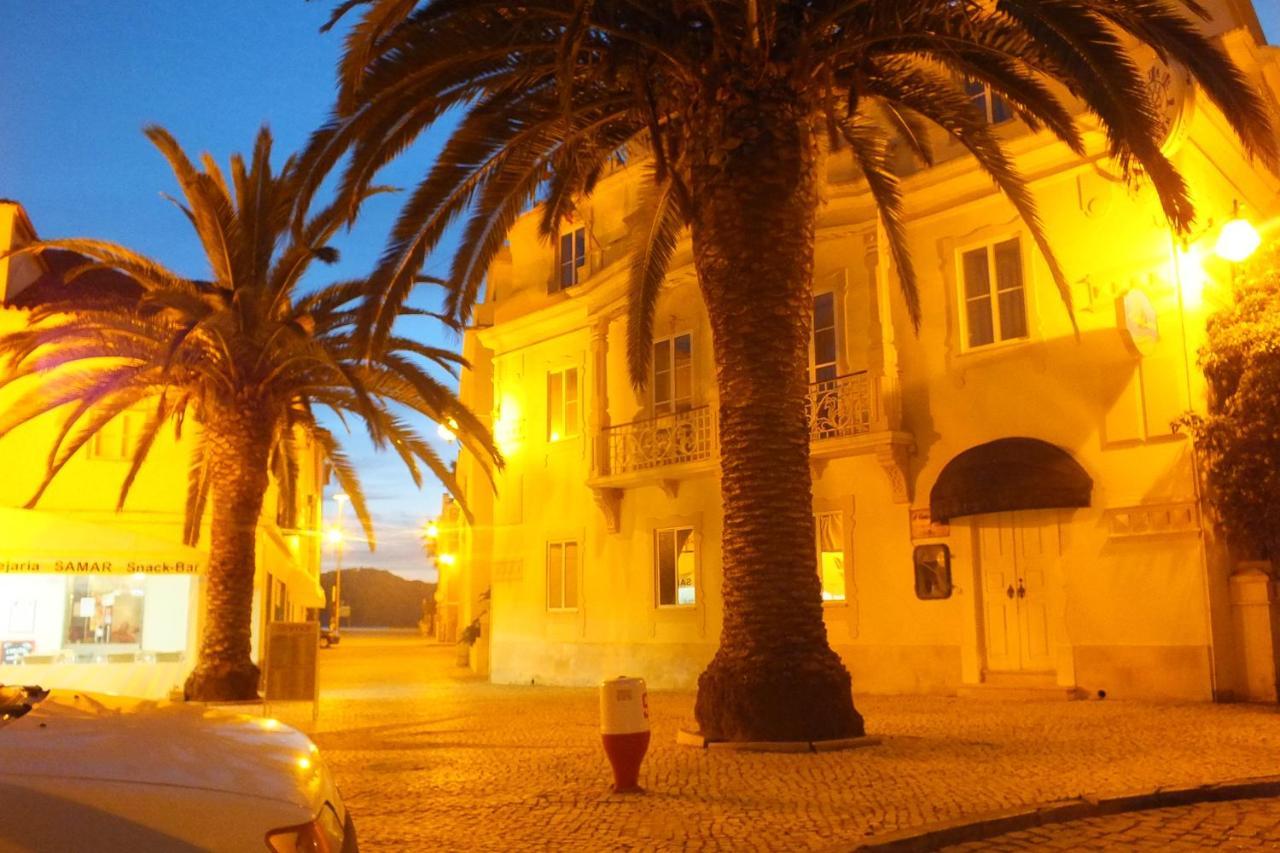 Albergaria Sao Pedro São Martinho do Porto Exterior foto